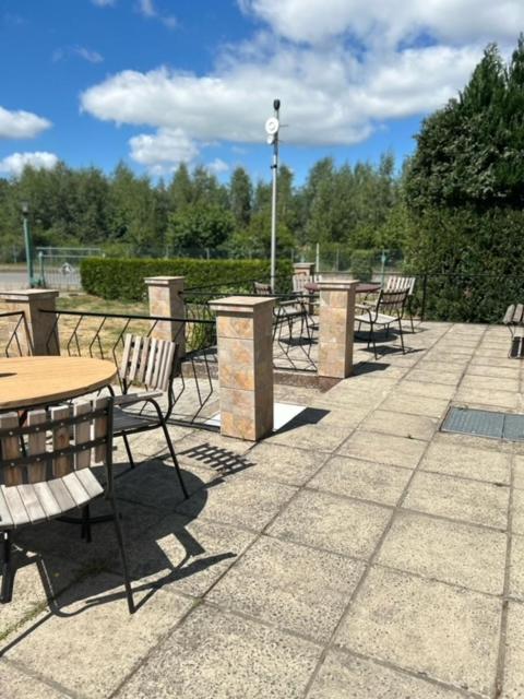 Zimmer Im Ferienpark Buntspecht Pruchten Extérieur photo